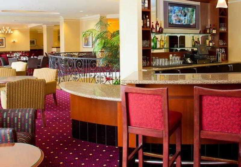 Courtyard Tacoma Downtown Hotel Dalaman gambar